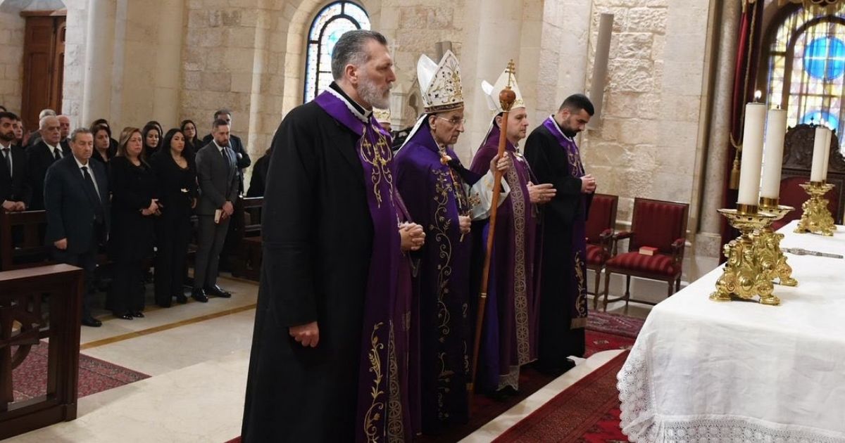 البطريرك الراعي: لنرفع الصلاة من أجل من رحلوا من بيننا إلى بيت الآب