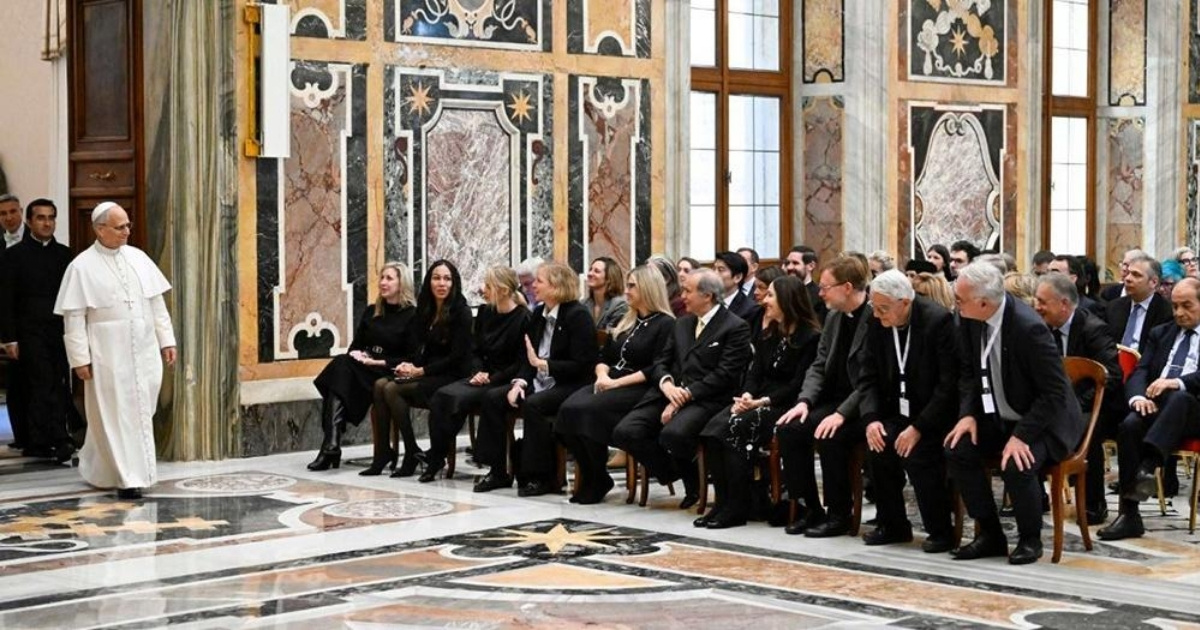 البابا: نهجٌ تربويّ وأخلاقيّ مسؤول يجعل الذكاء الاصطناعي حليفًا لنموّ القاصرين