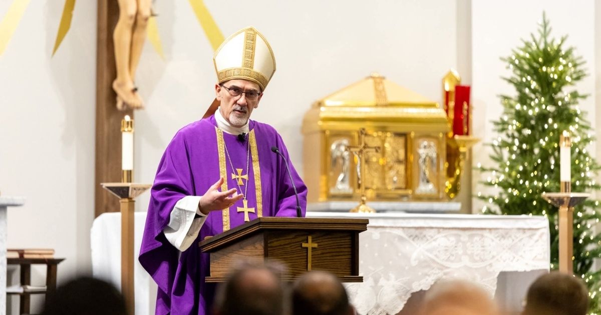 البطريرك بيتسابالا يترأس قدّاسًا خيريًا في ديترويت لدعم الأرض المقدّسة