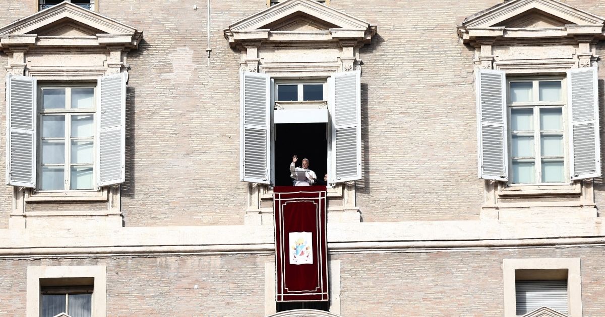 البابا في التبشير الملائكي: لنتعلّم من يوسف الرحمة والتسليم لله