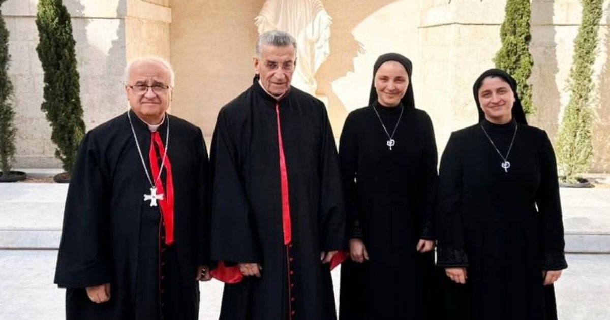 البطريرك الراعي يستقبل رئيسة "جمعية فيلوكاليا" وراهبة جديدة في الحياة المكرّسة