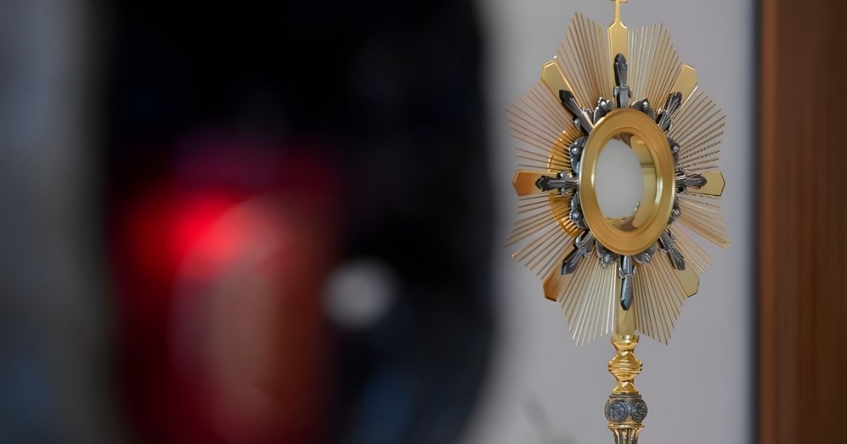 "24 ساعة للرب"… الكنائس تفتح أبوابها للصلاة والاعتراف في 13 و14 آذار