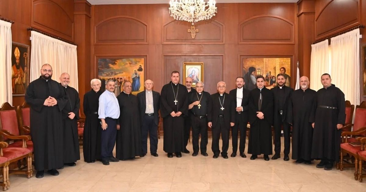 الأباتي رزق يستقبل الكاردينال سيميرارو في اللويزة