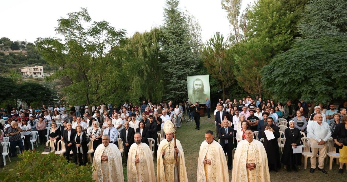 أربعة رهبان يبرزون نذورهم المؤبدة في عيد الطوباوي الأخ إسطفان نعمه